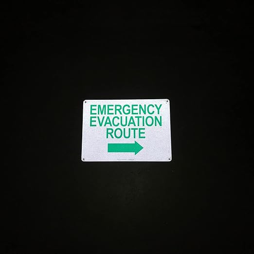 TRADESAFE Emergency Evacuation Route Arrow Right Sign – Wall Signs, Quick Install Aluminum Safety Sign, Light Reflective, UV-Resistant, Waterproof, 14” X 10” Signs for Business
