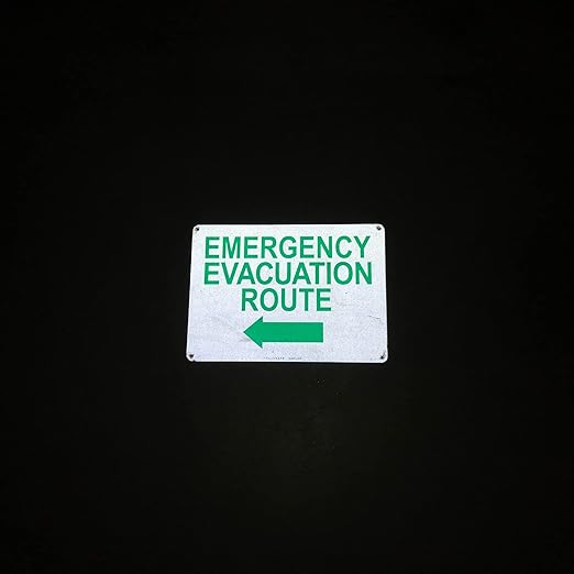TRADESAFE Emergency Evacuation Route Sign - Evacuation Plan With Arrow Left, Quick Install Aluminum Safety Sign, Light Reflective, UV-Resistant, Waterproof, 14” X 10” Signs for Business