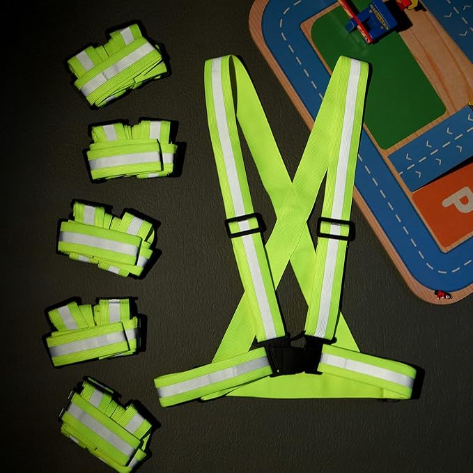 Hercicy 12 Pcs Reflective Vest High Visibility Safety Vests, Adjustable Running Gear Straps Lightweight Reflector for Construction (Yellow)
