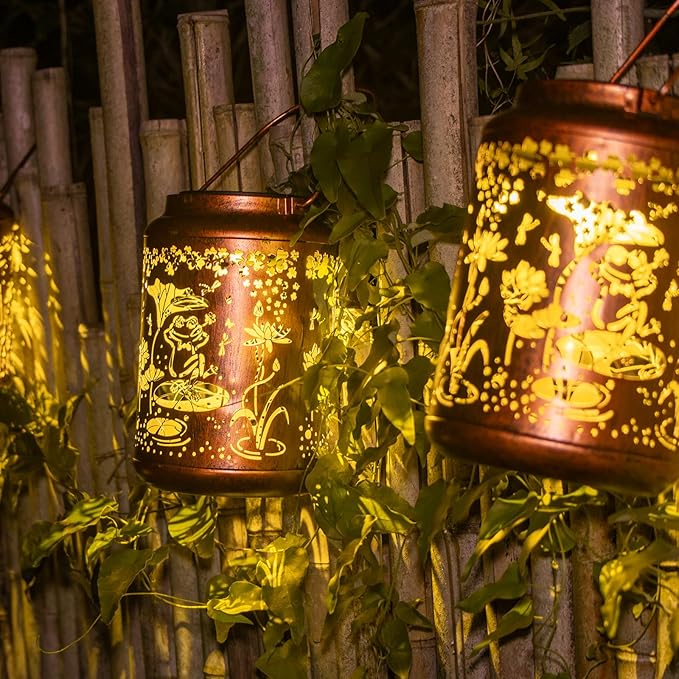 YISITEONE Frog Outdoor Solar Lanterns, Garden Waterproof Metal Hanging Decor Lights for Patio Yard Pathway Lawn Front Porch, Birthday Gardening Gifts for Women Mom Grandma