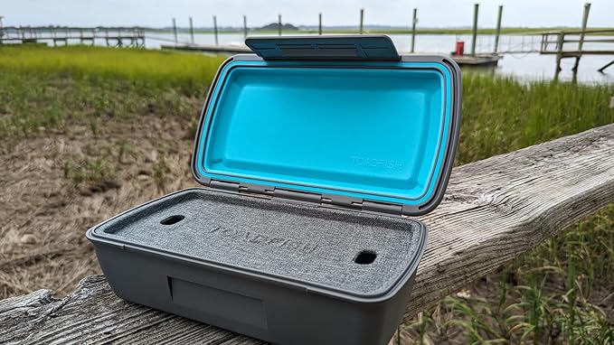 Toadfish Drybox - Waterproof IPX7 Sealed - EVA Lure Pads - Cell Phone Tray - Impact Proof - Smartgrip - Boat/Kayak/SUP Box