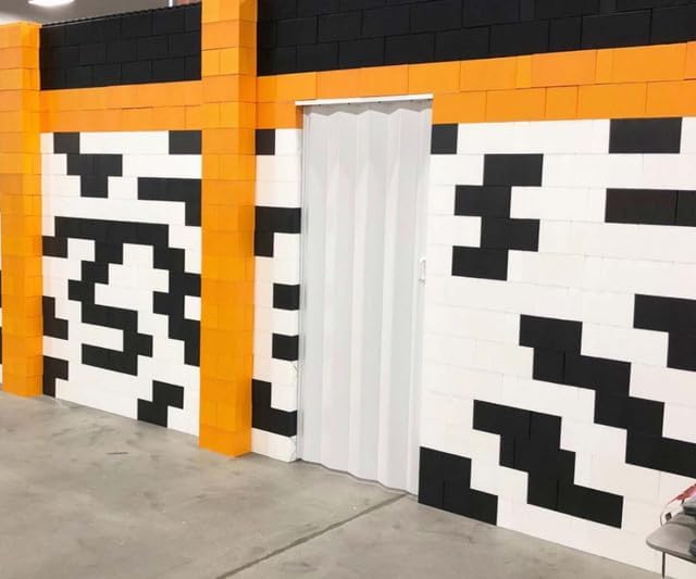 EverBlock 9’ x 7’ Wall Kit with Accordion Door | 3’ x 7’ Doorway | Modular Building Blocks | Wall Display System | Room Divider & Partition | Easy to Connect & Reuse | Indoor & Outdoor Use