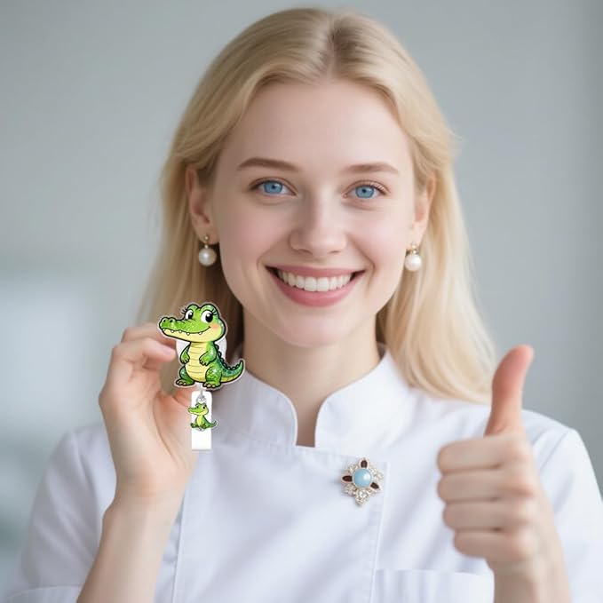 Cute Crocodile Badge Reel for ID Card, Funny Green Crocodile Retractable Nurse Alligator Clip Badge Reel for Women, ID Name Tag Badge Holder for Office School Hospital Nurses Doctors Teachers
