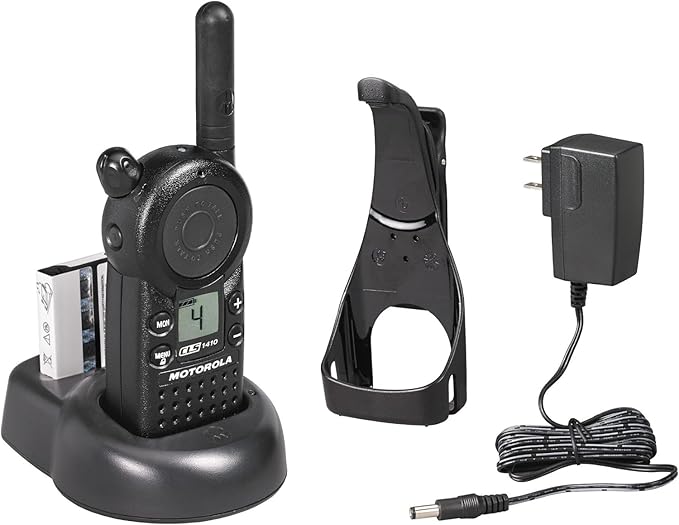 Motorola Solutions CLS1410 10-Pack Two-Way Radio Analog 4 Channels UHF 459.5-469.5MHz