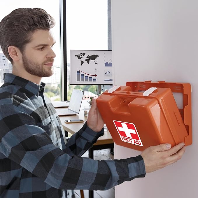 3PCS First Aid Sign Sticker for Home，Self-Adhesive Waterproof First Aid Decals for First Aid Boxes, Emergency First Aid Kit Supplies for Car, Office or Business 5.5''X4.3''