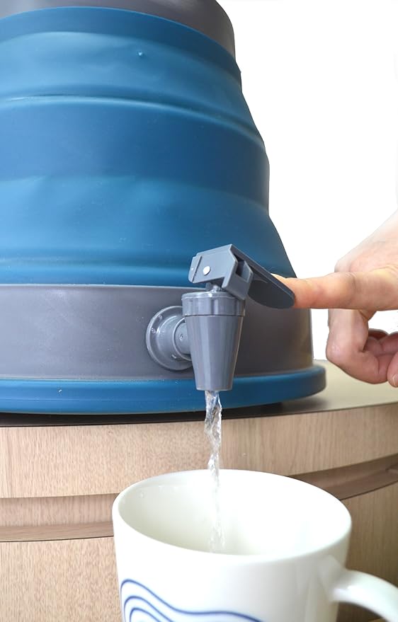 SAMMART 12.5L Portable Water Carrier,Collapsible Water Container, Emergency Cube Water Carrier, Outdoor Water Storage for Camping Hiking Climbing Backpacking (Deep Blue, M)