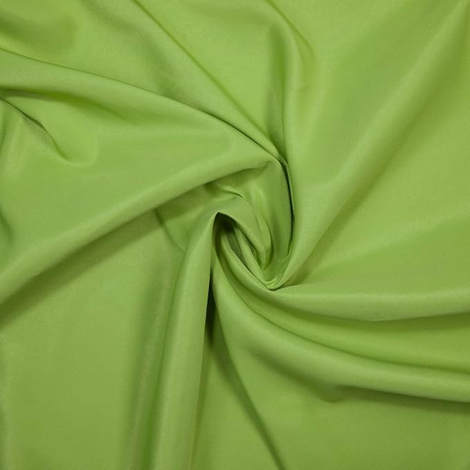 Gee Di Moda Round Tablecloth - 108 Inch Apple Green Round Table Cloth for 48 to 72 Inch Round Tables - Heavy Duty Washable Fabric - for Buffet Table, Holiday Party, Dinner, Wedding & Baby Shower