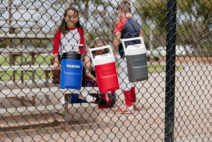 Igloo 1/2 Gallon Insulated Sports Water Jug | Laguna Series