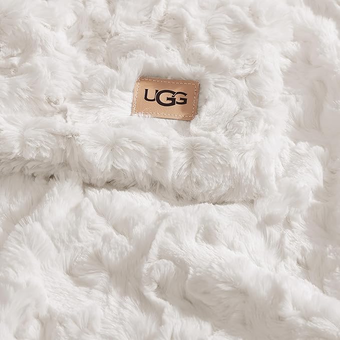UGG Faux Fur Full/Queen Blanket for Bed, Double-Sided Soft Blanket, Warm Large Throw for Couch, Washable Full or Queen Bedding, Luxury Bedroom Decor, 90" x 90", Natural White (Adalee)
