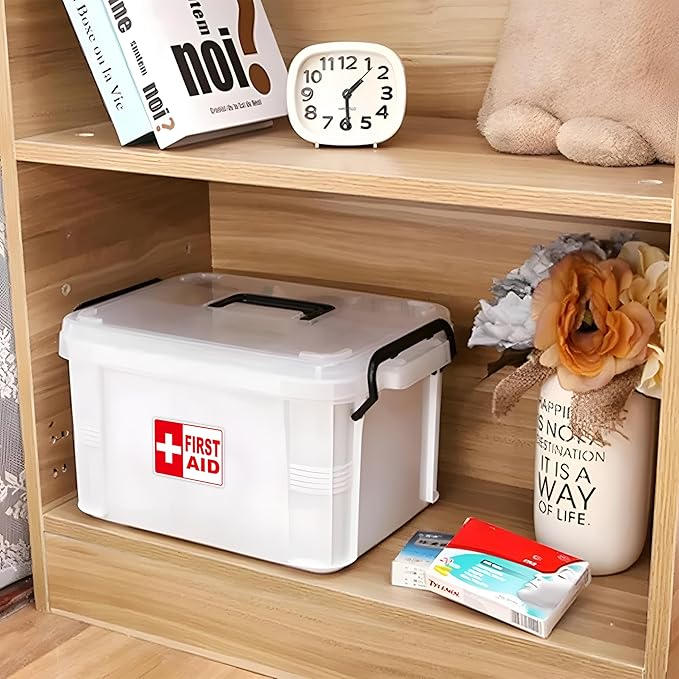 3PCS First Aid Sign Sticker for Home，Self-Adhesive Waterproof First Aid Decals for First Aid Boxes, Emergency First Aid Kit Supplies for Car, Office or Business 5.7"x4"